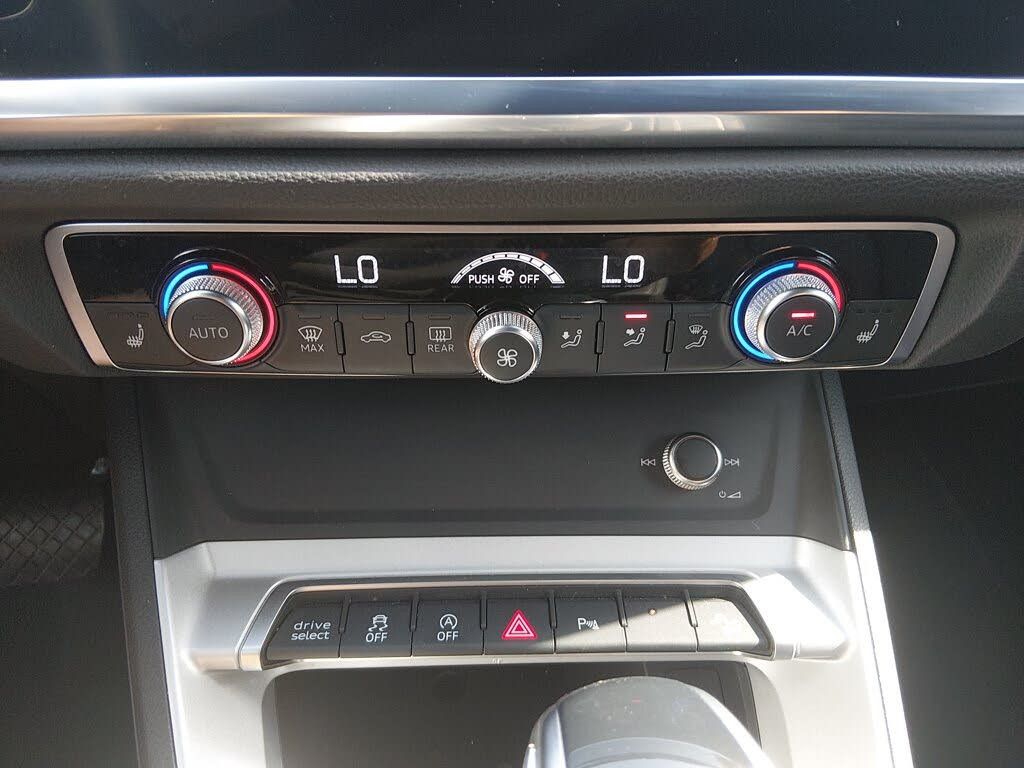 2025 AUDI Q3 - photo 17
