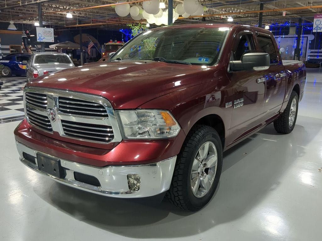2016 Ram 1500 SLT