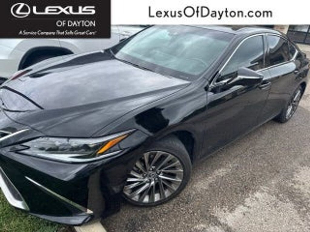 2024 Lexus ES 300H Ultra Luxury