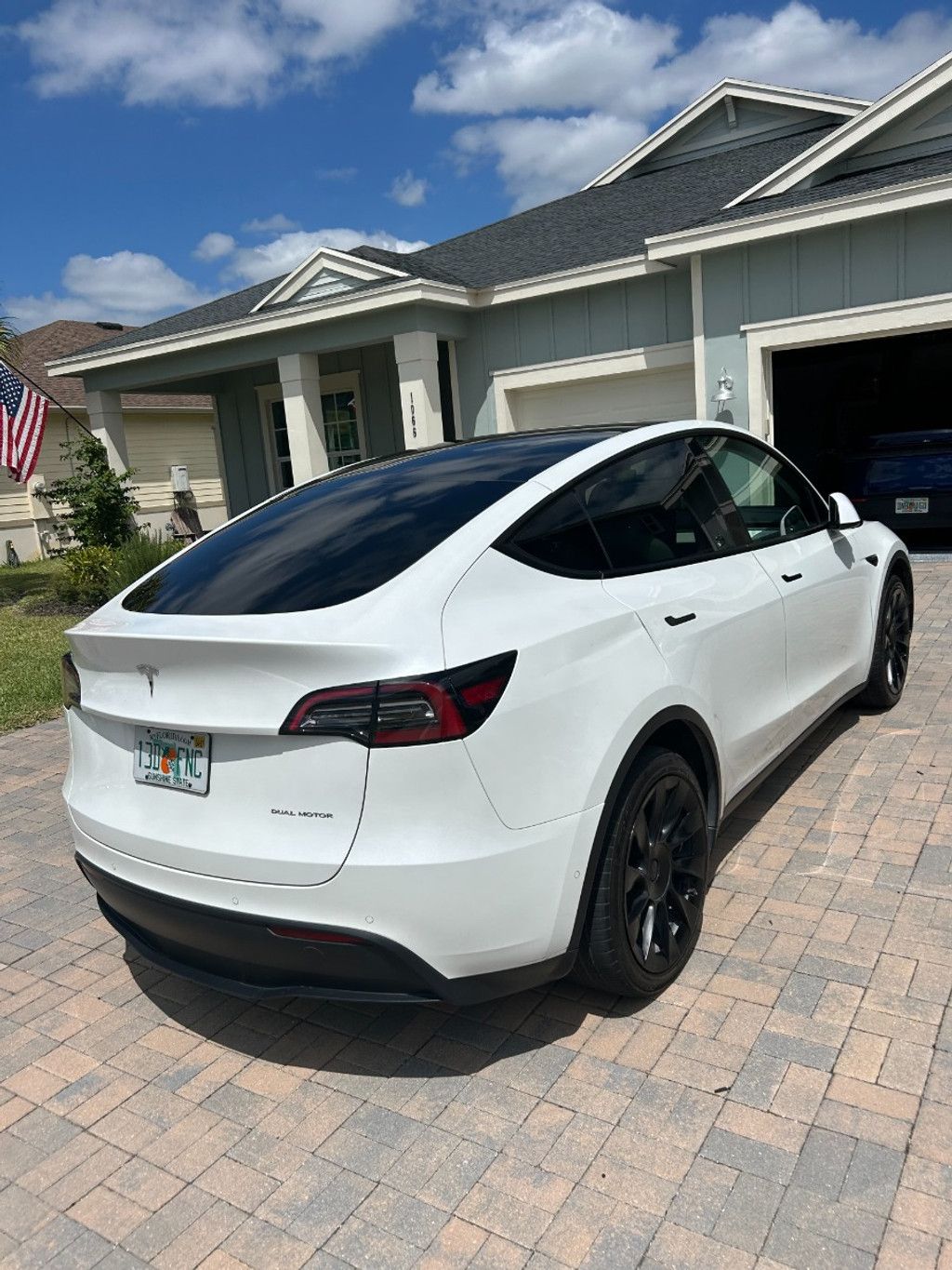 2022 Tesla Model Y - photo 2