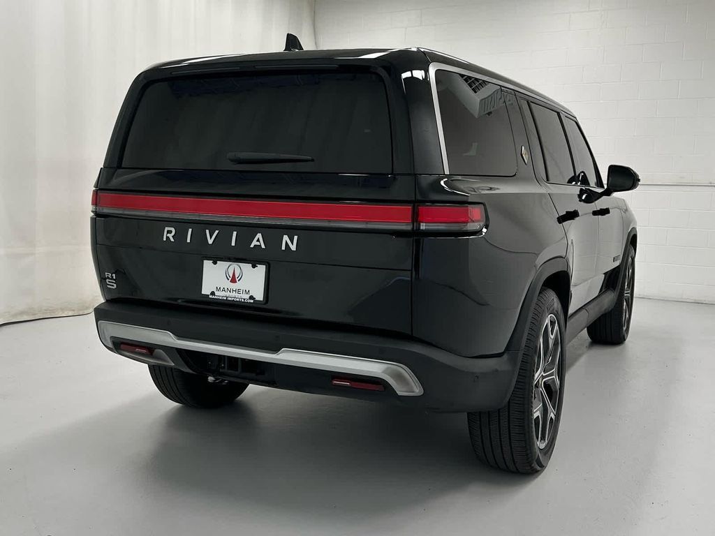 2025 RIVIAN R1S - photo 11