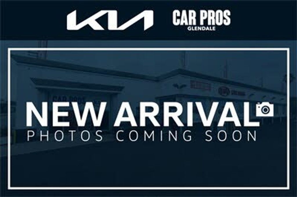 2023 Kia Niro SX