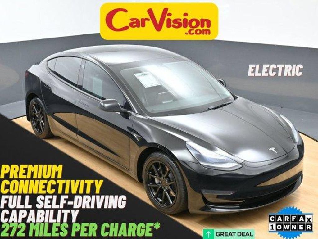 2022 Tesla Model 3 Standard Range Plus