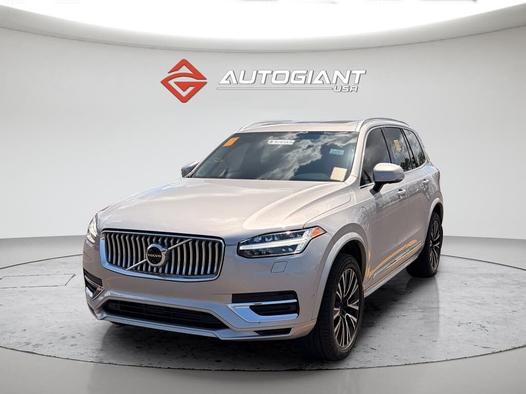 2023 Volvo XC90 Plus Bright