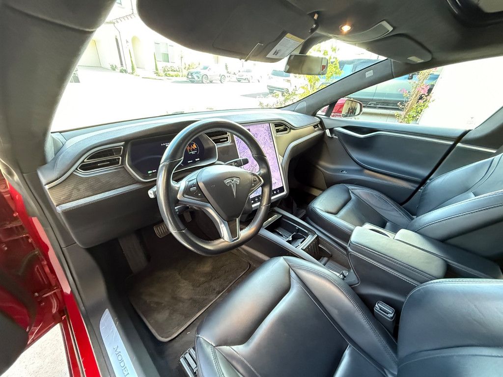 2016 Tesla Model S - photo 3