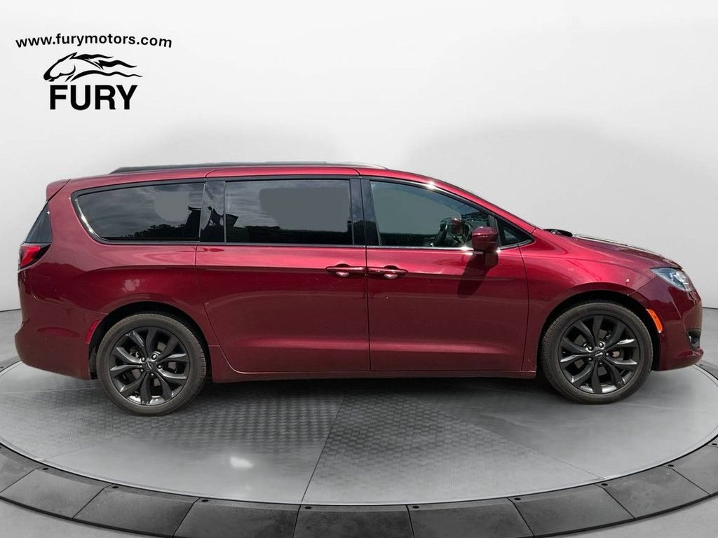 2019 Chrysler Pacifica Touring Plus