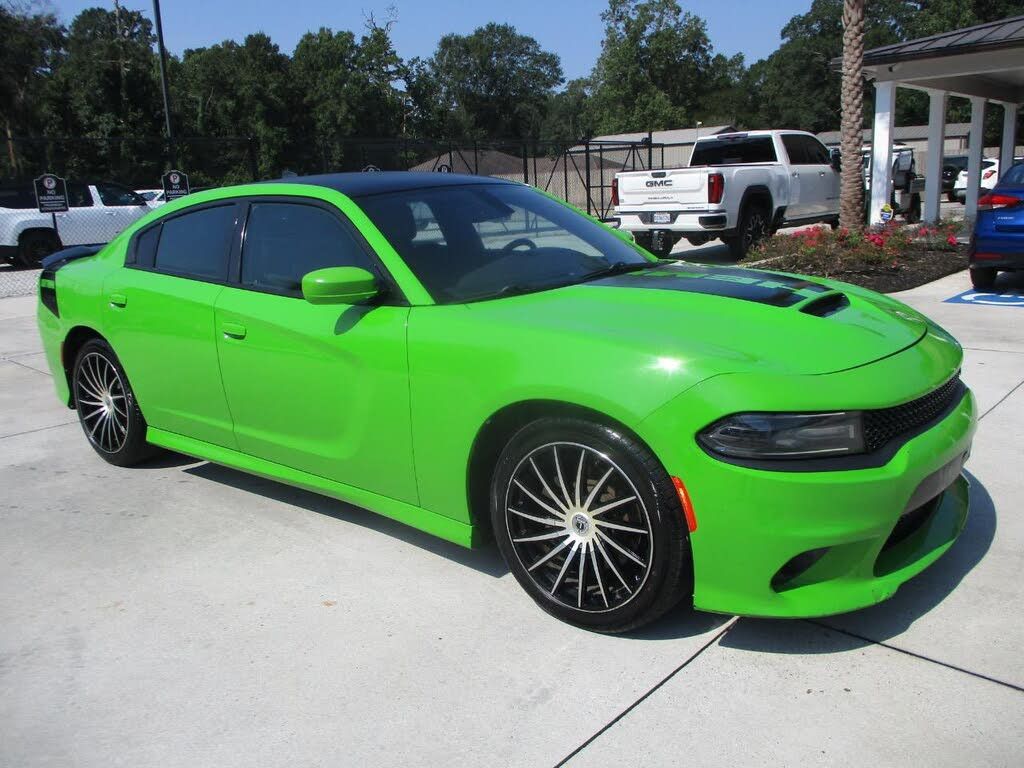 2017 Dodge Charger R T