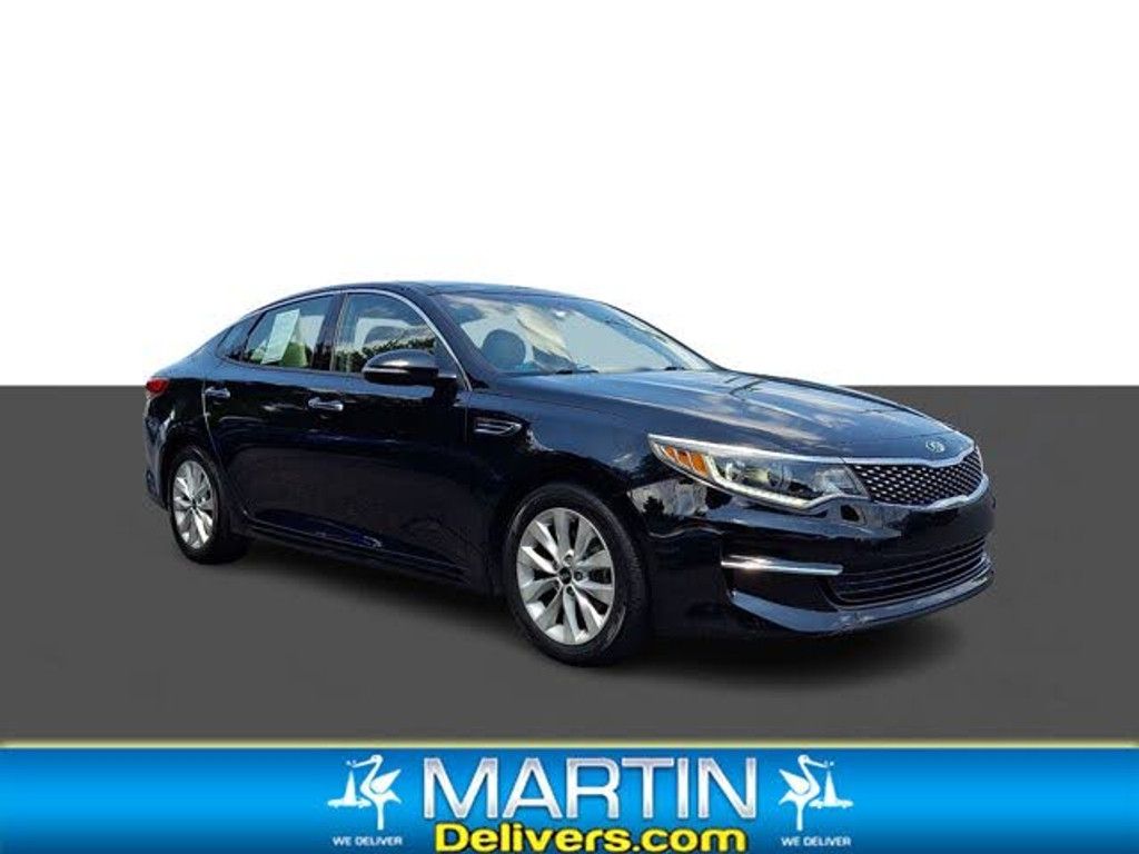 2018 KIA Optima - main photo