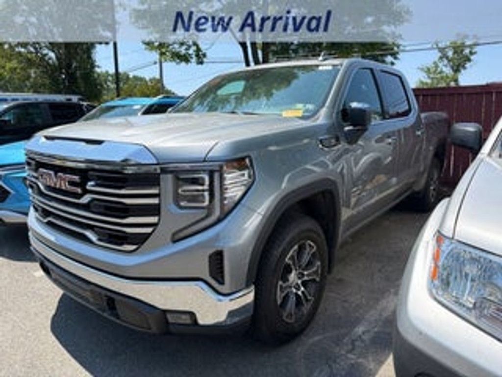 2025 GMC Sierra SLT
