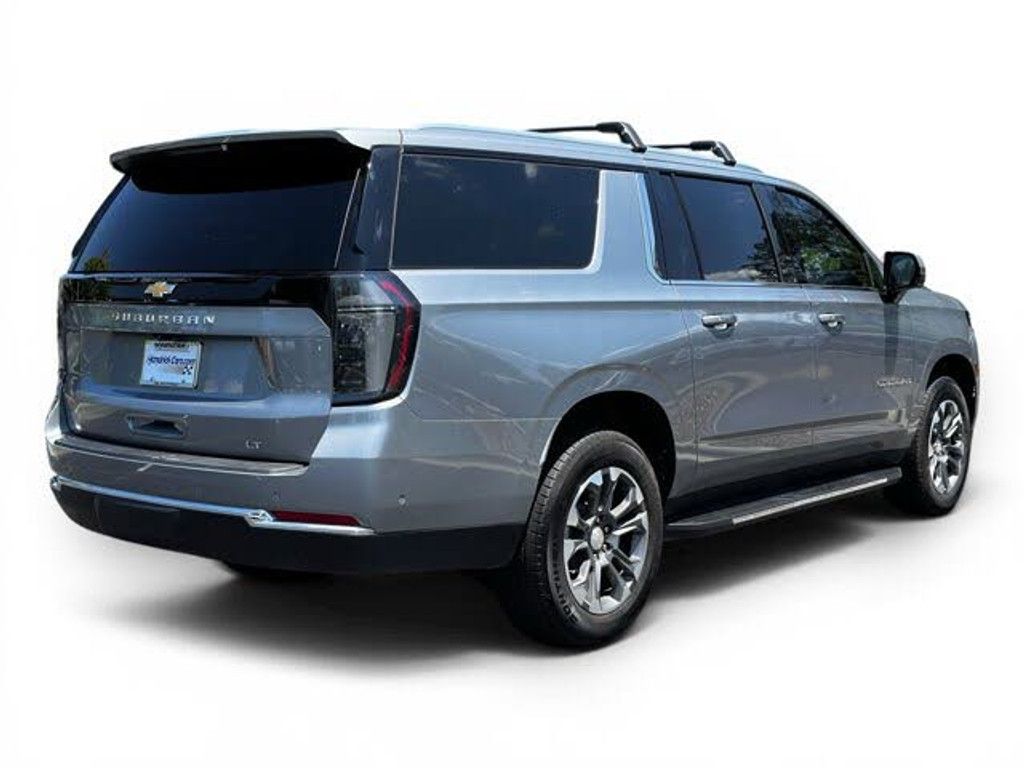 2025 CHEVROLET Suburban - photo 19