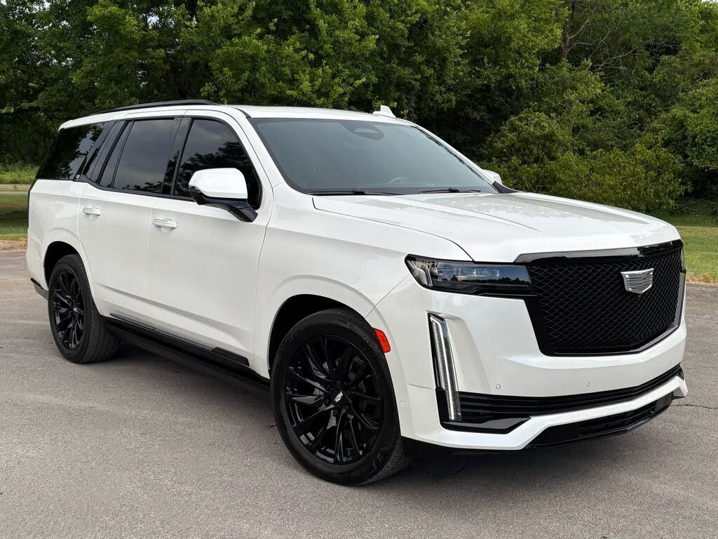 2023 Cadillac Escalade Sport