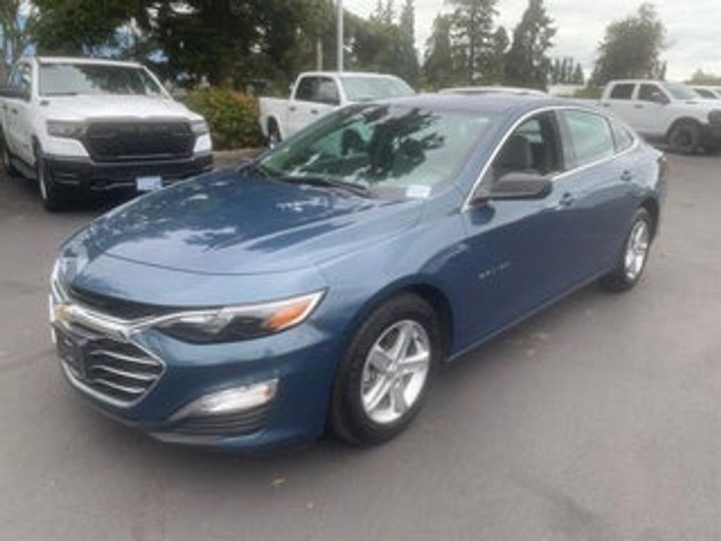 2024 Chevrolet Malibu LS 1FL