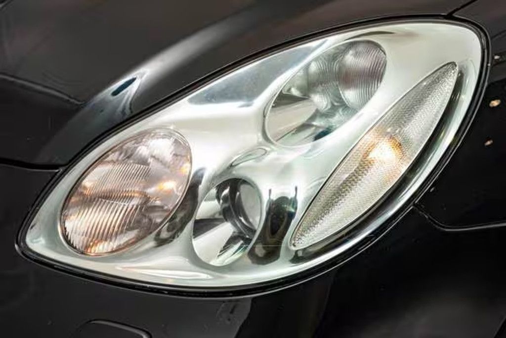 2004 LEXUS SC - photo 29