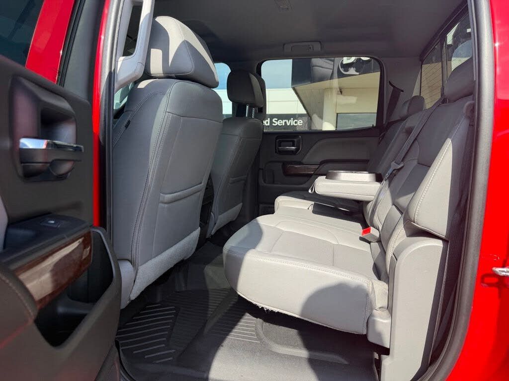 2018 GMC Sierra - photo 9