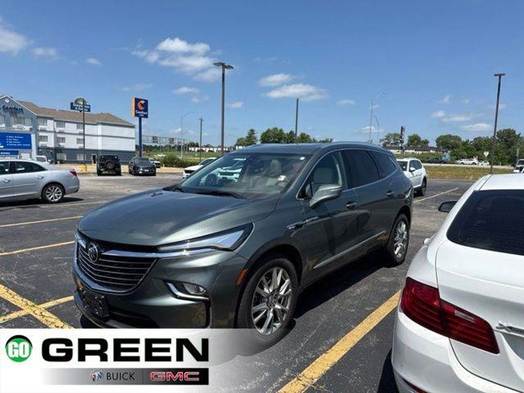 2023 Buick Enclave Premium