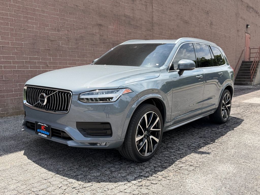 2022 VOLVO XC90 Momentum (excl S60) for sale