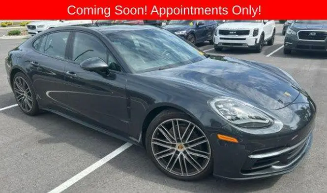 2019 Porsche Panamera Base 4