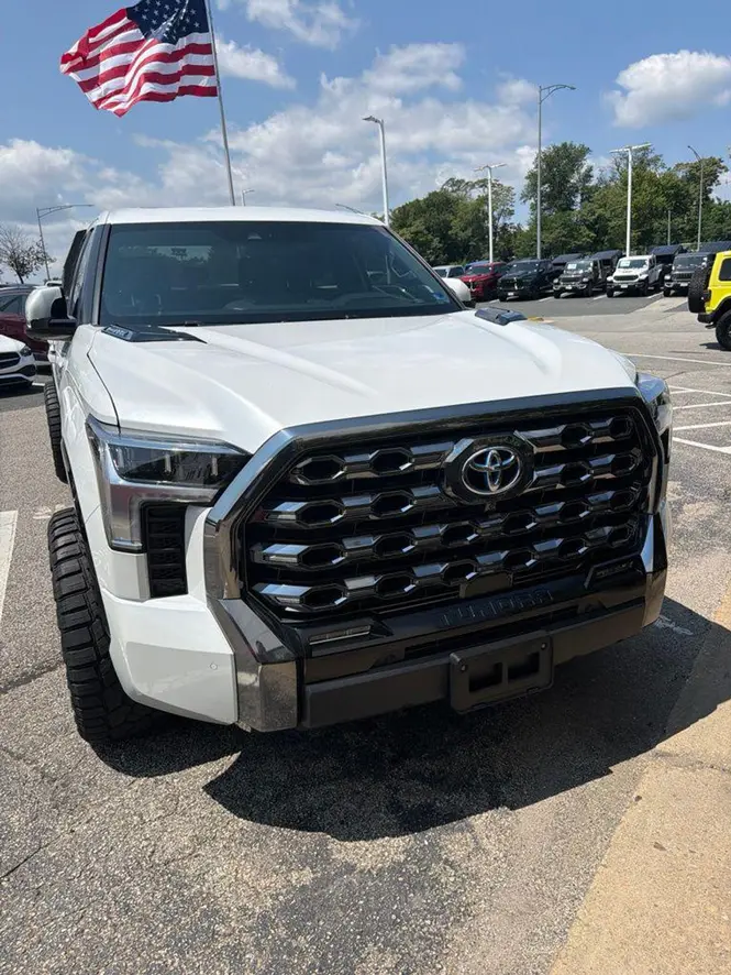 2024 Toyota Tundra Platinum