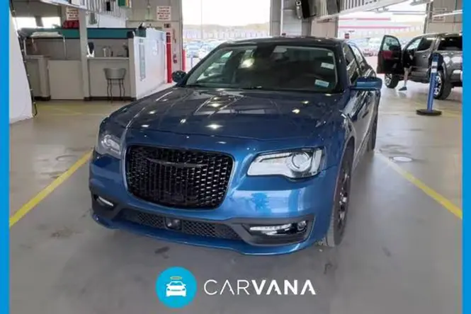 2023 Chrysler 300 Touring L