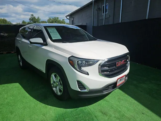 2020 GMC Terrain SLE