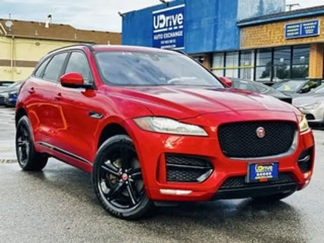 2017 Jaguar F-Pace R Sport