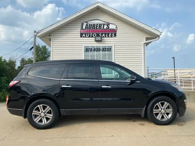 2017 Chevrolet Traverse 2LT