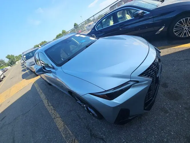 2021 Lexus IS 350 F Sport