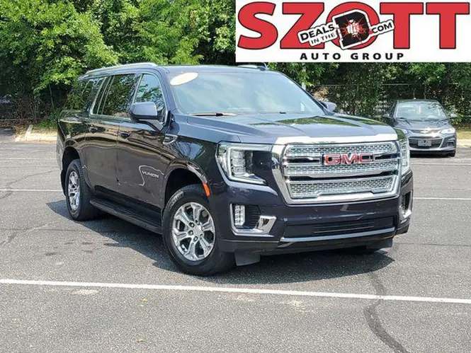 2023 GMC Yukon XL SLE