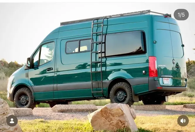 2023 Mercedes-Benz Sprinter 2500 144
