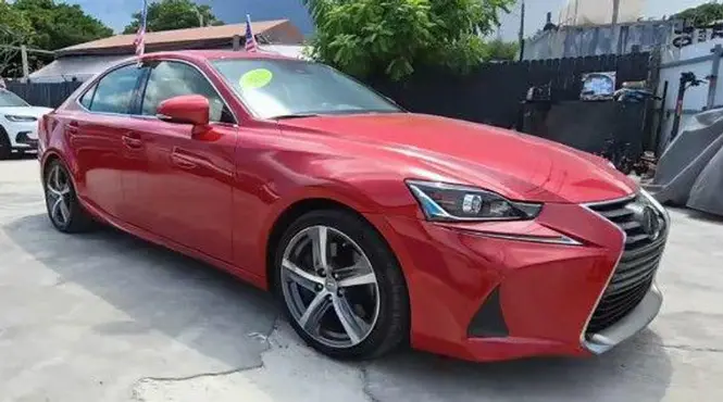2018 Lexus IS 300