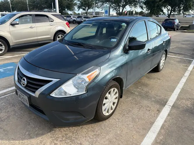 2016 Nissan Versa 16 S