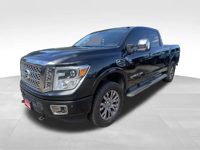 2017 Nissan Titan Platinum Reserve