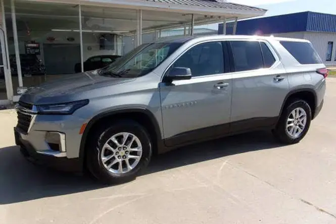 2023 Chevrolet Traverse LS Fleet