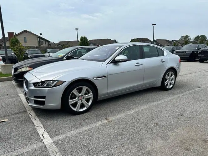2018 Jaguar XE Premium