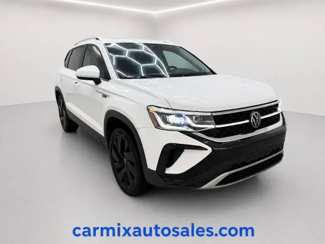 2023 Volkswagen Taos 4Motion SEL