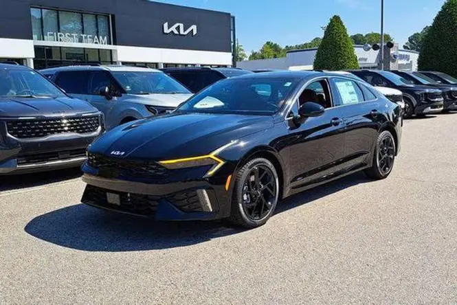 2026 Kia K5 GT Line