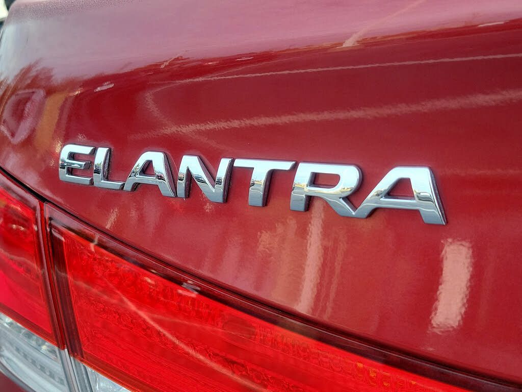 2013 HYUNDAI Elantra - photo 27
