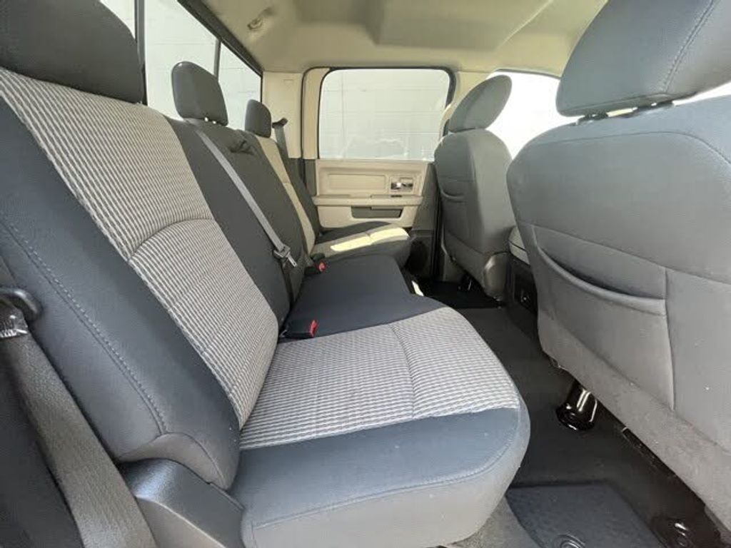 2010 DODGE Ram - photo 11