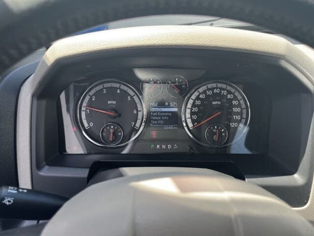2010 DODGE Ram - photo 20