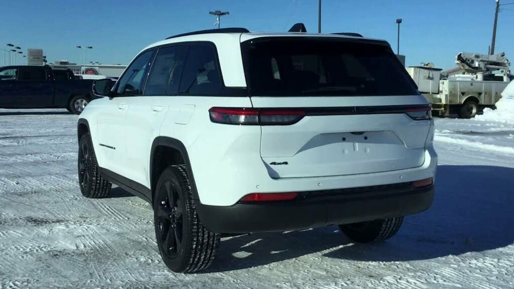 2023 JEEP Grand Cherokee - photo 7