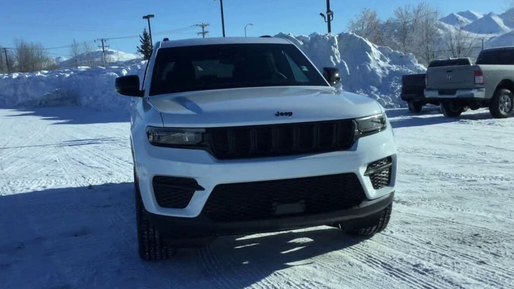 2023 JEEP Grand Cherokee - photo 3
