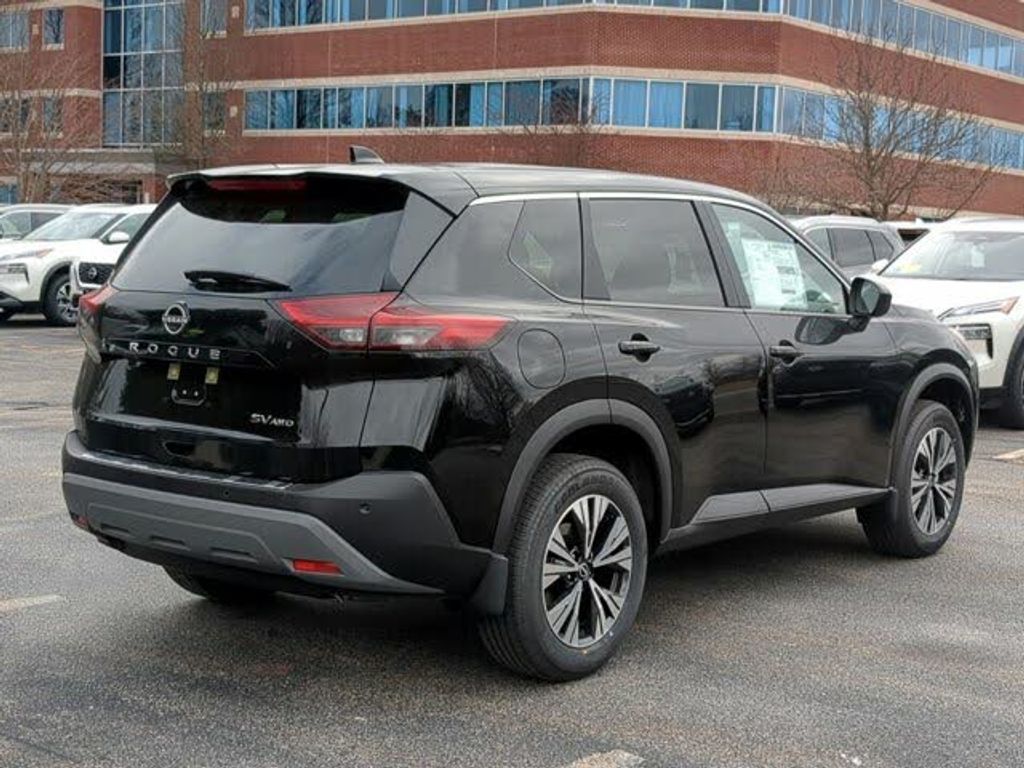 2023 NISSAN Rogue - photo 2