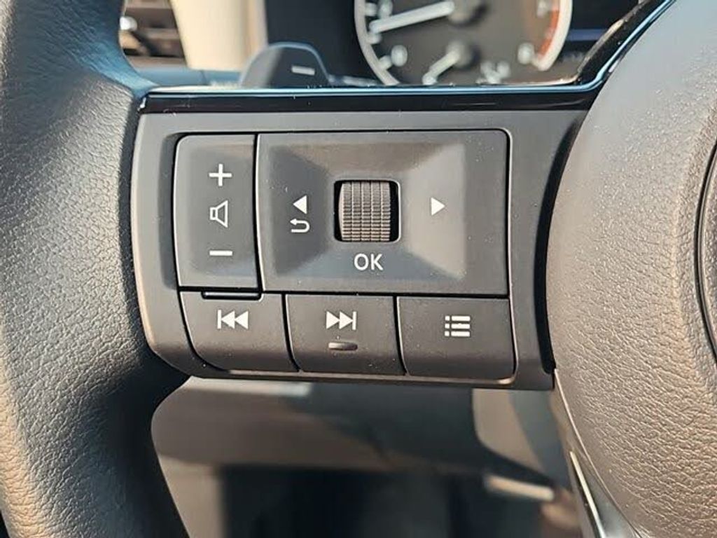 2023 NISSAN Rogue - photo 11