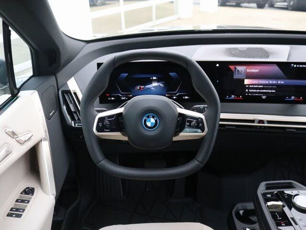 2024 BMW iX - photo 11