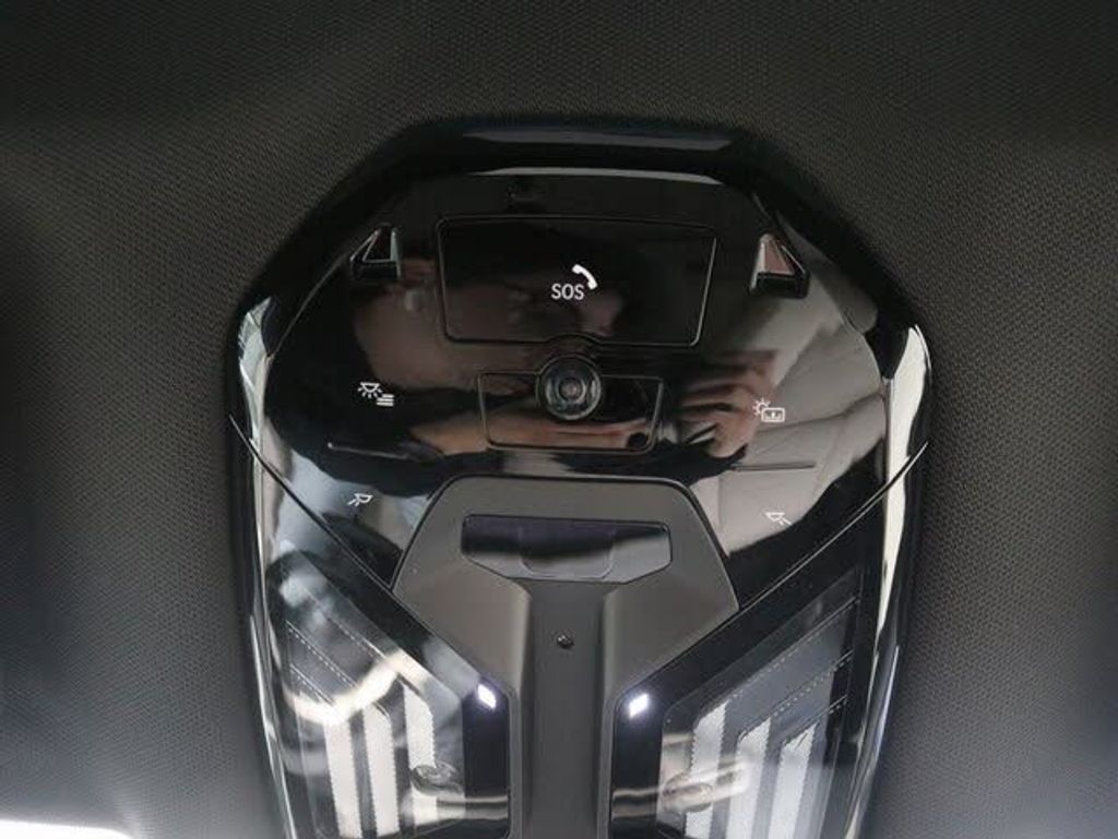 2024 BMW iX - photo 20