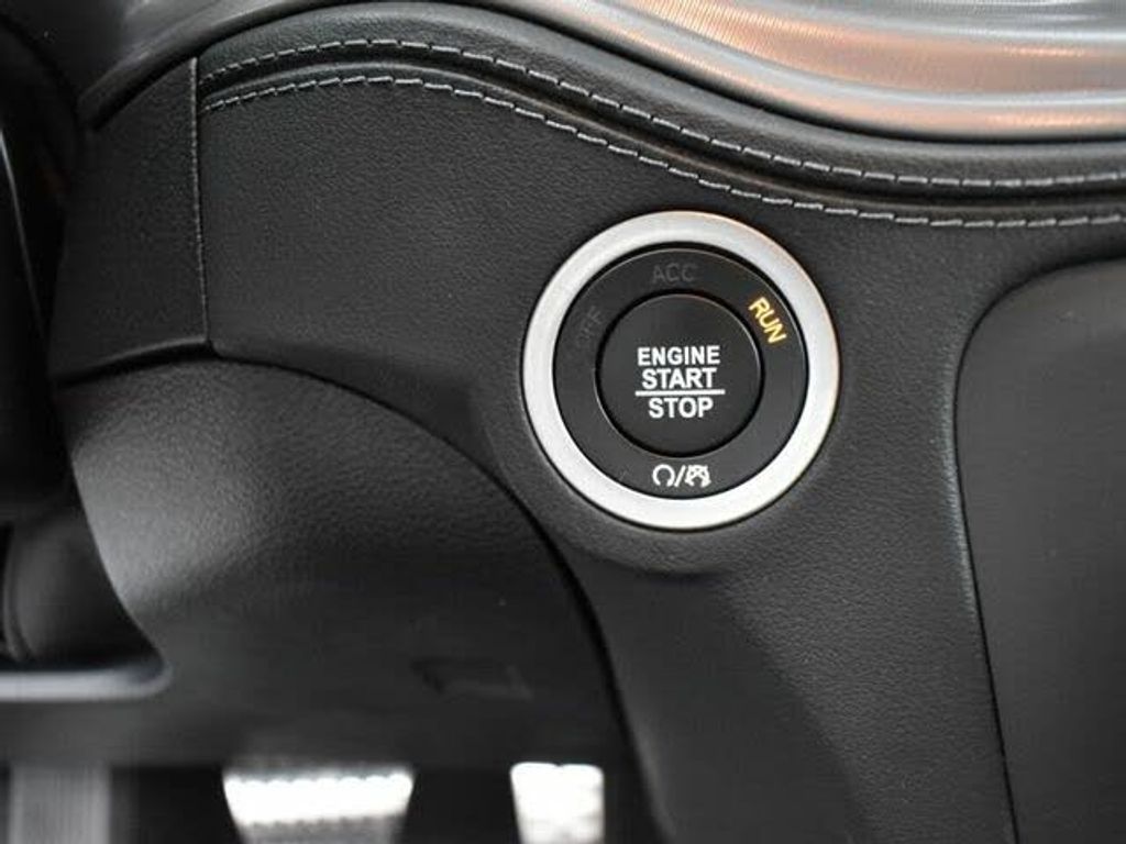 2023 DODGE Charger - photo 21