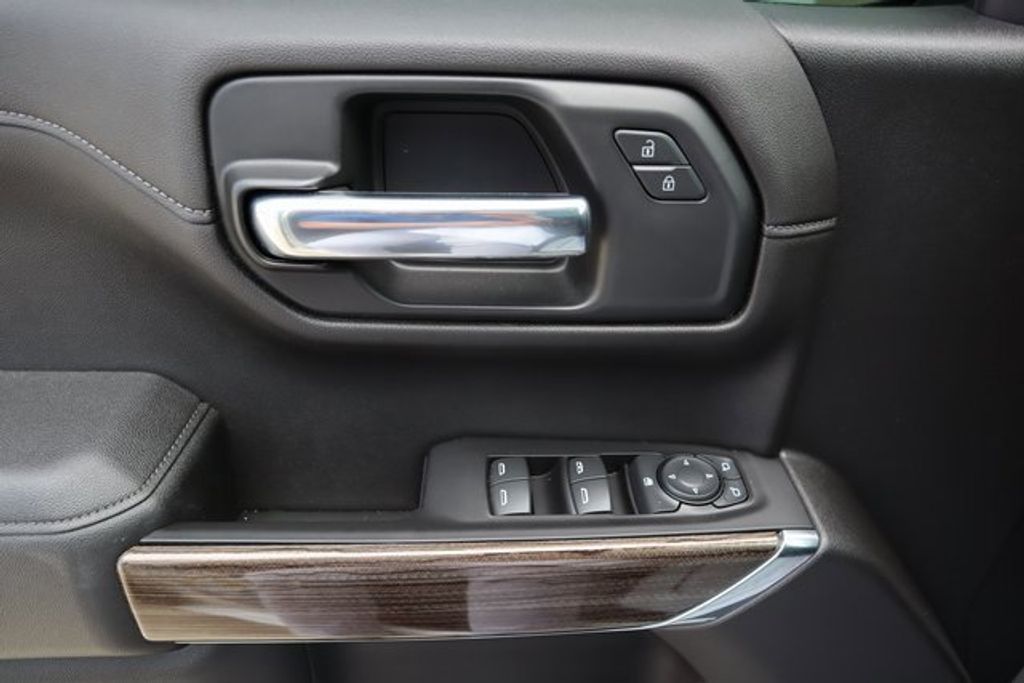 2021 CHEVROLET Silverado - photo 13