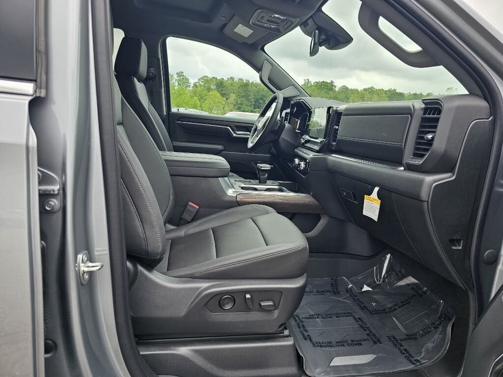 2023 GMC Sierra - photo 33
