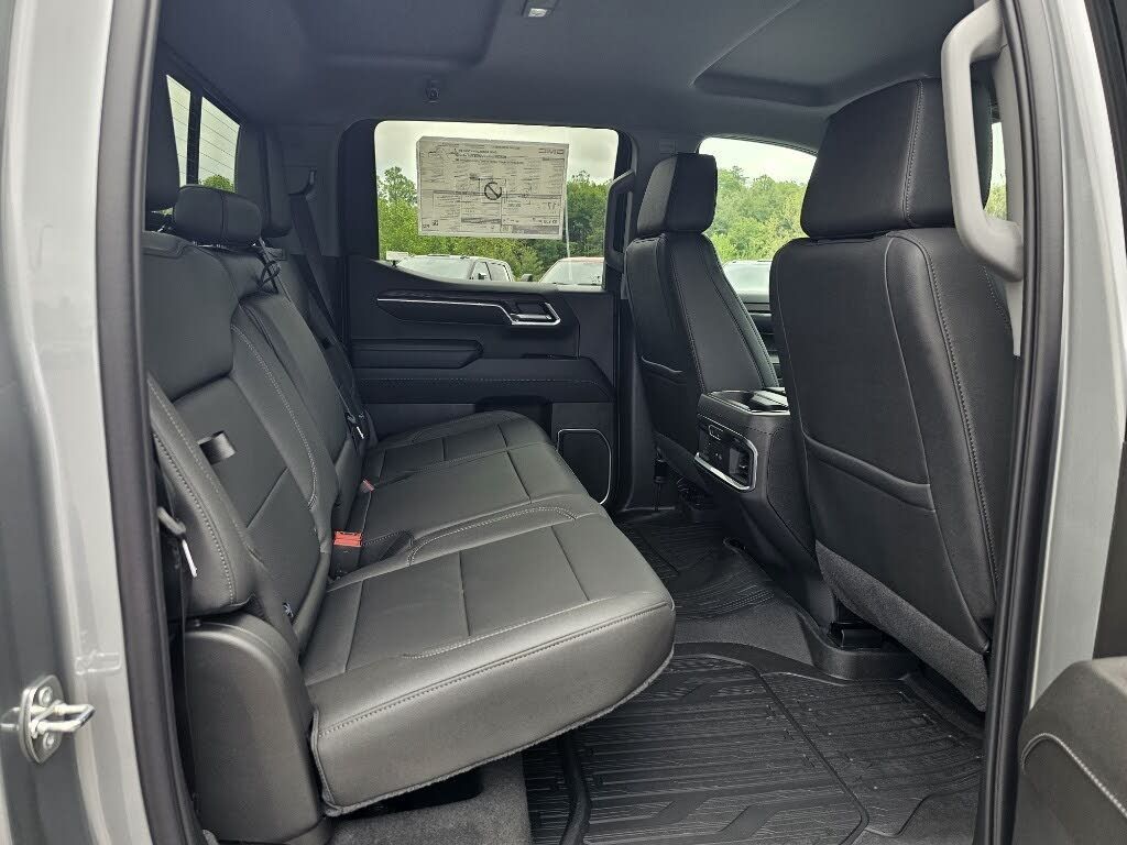 2023 GMC Sierra - photo 31