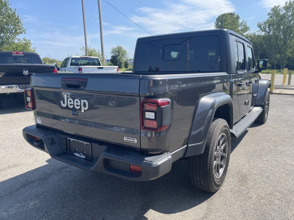 2021 Jeep Gladiator Overland